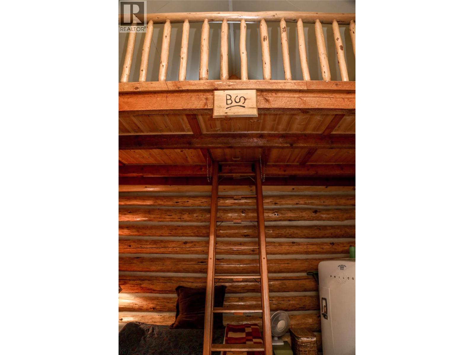 3172 Coalmont Road - 32