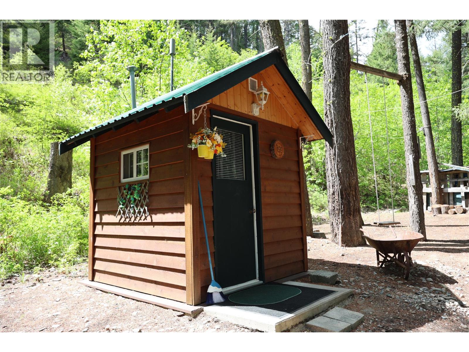 3172 Coalmont Road - 12