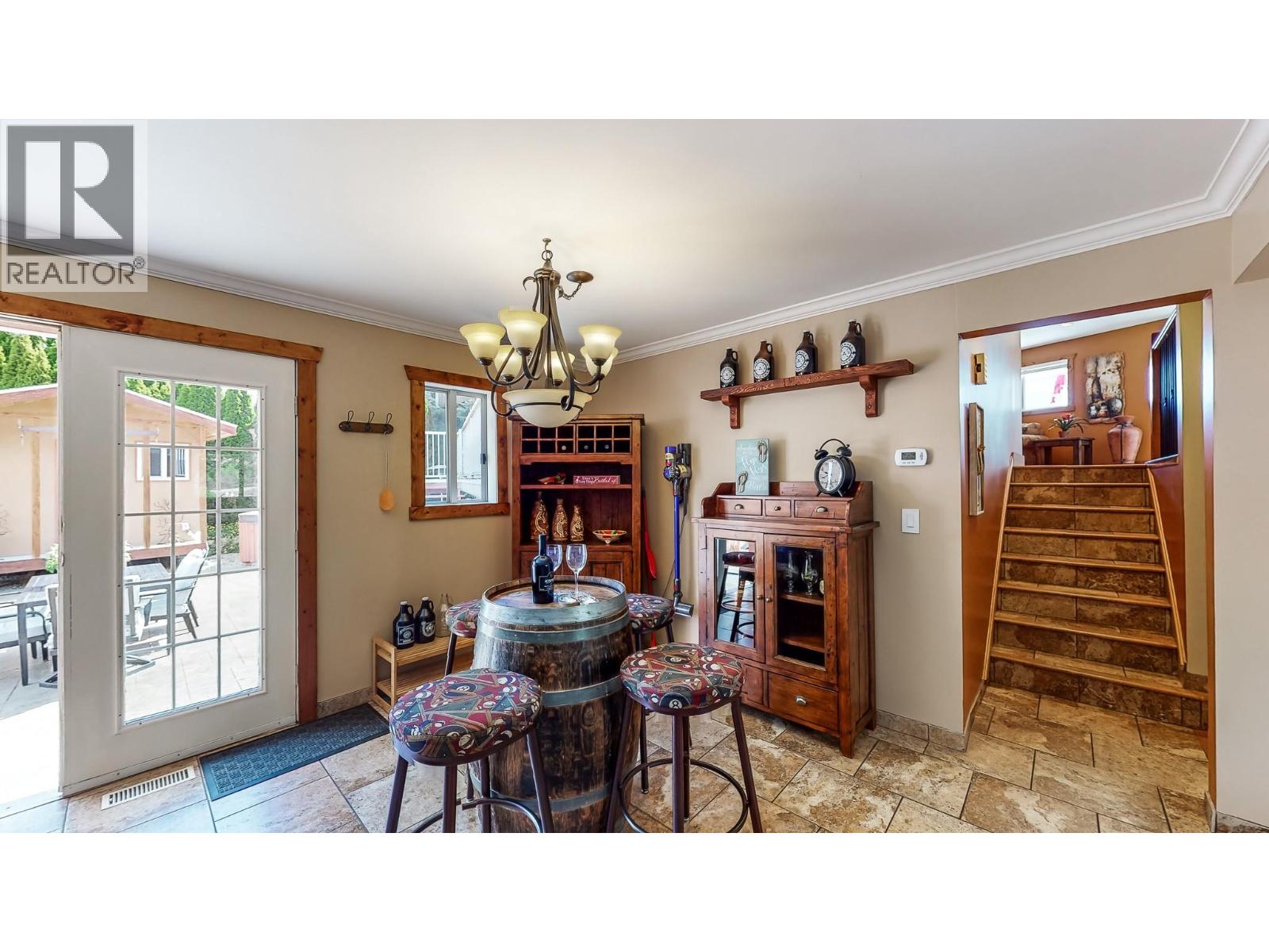 #111 5005 LAKESHORE Drive - 46