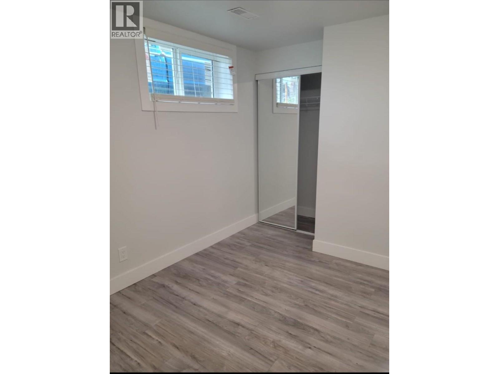 765 BARRIE Drive - 30