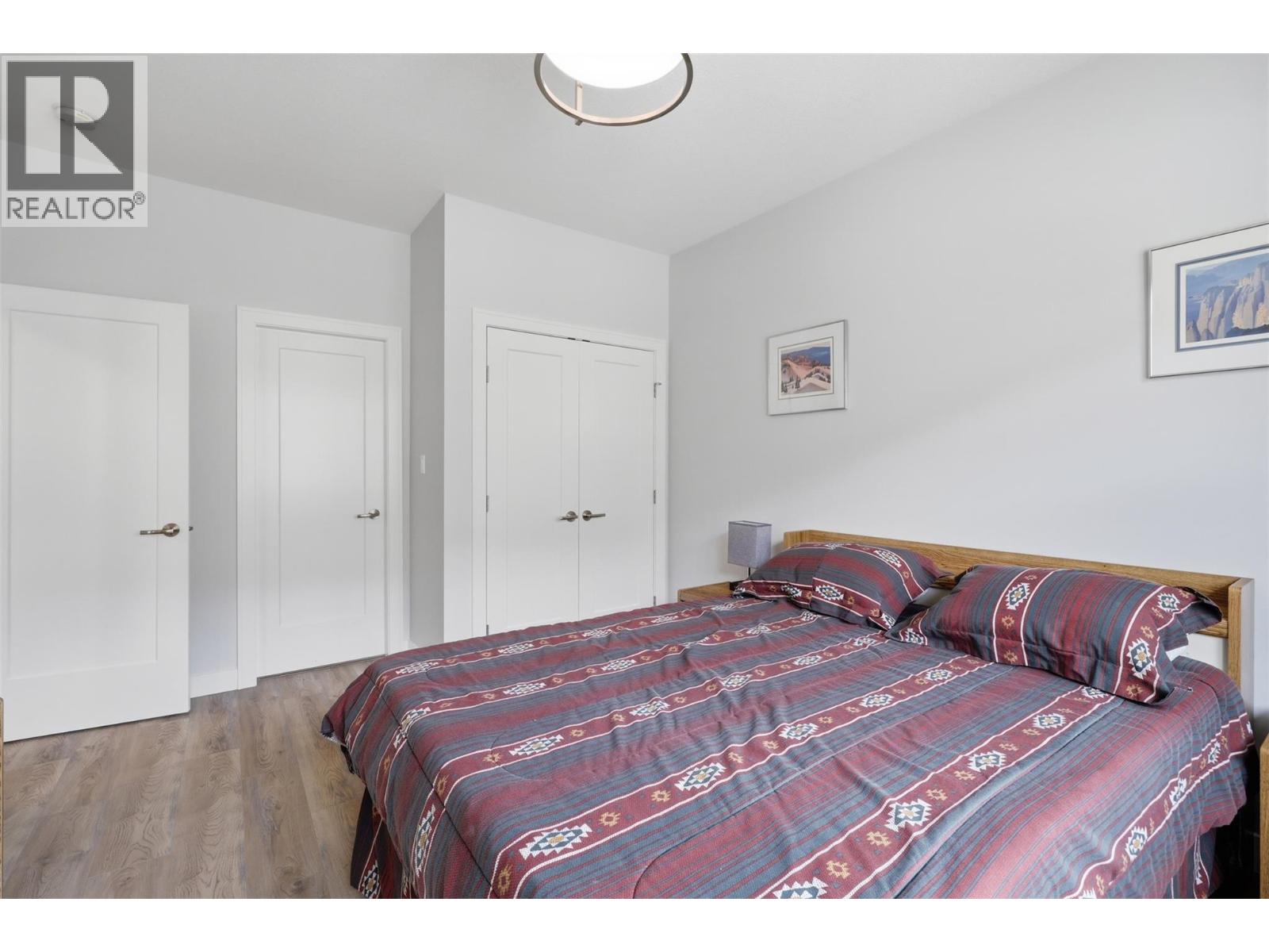 #140 641 SHUSWAP Road E - 24
