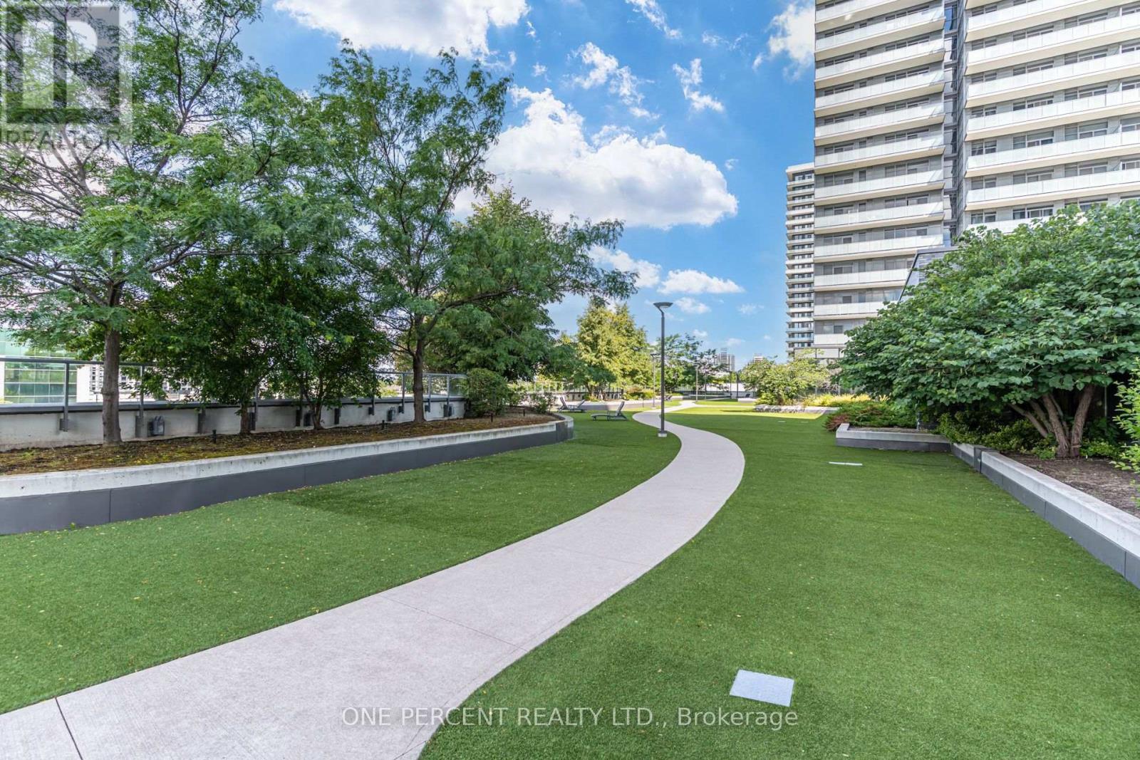#804 65 ONEIDA CRESCENT - Image 33