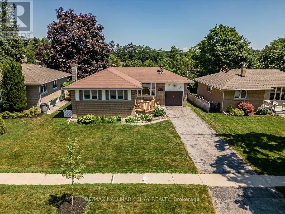 23 DOWNSVIEW DRIVE - 1