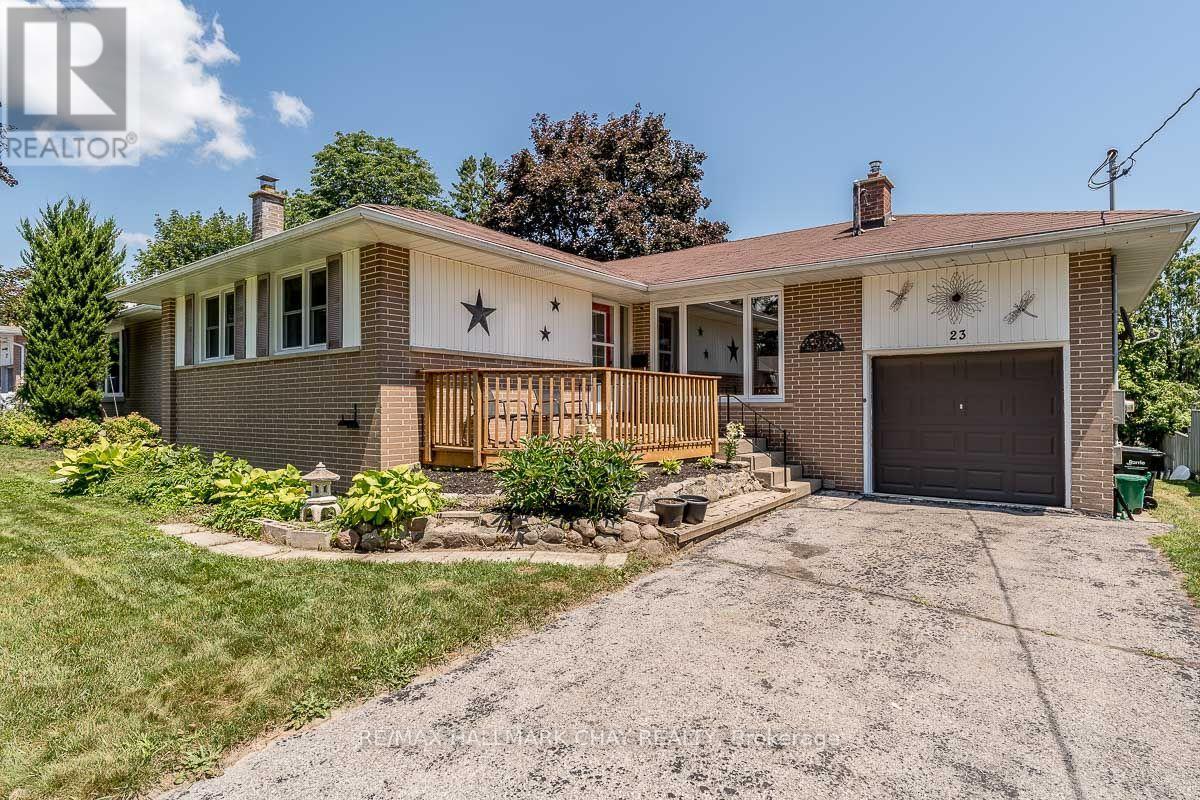 23 DOWNSVIEW DRIVE - 2
