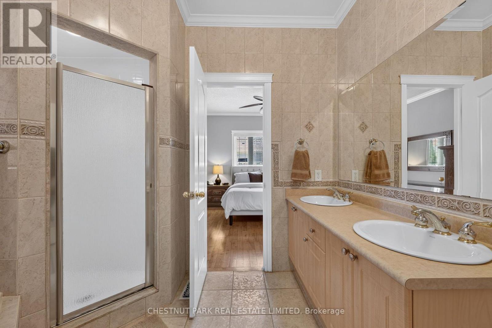 157 BIRKHALL PLACE - Image 18