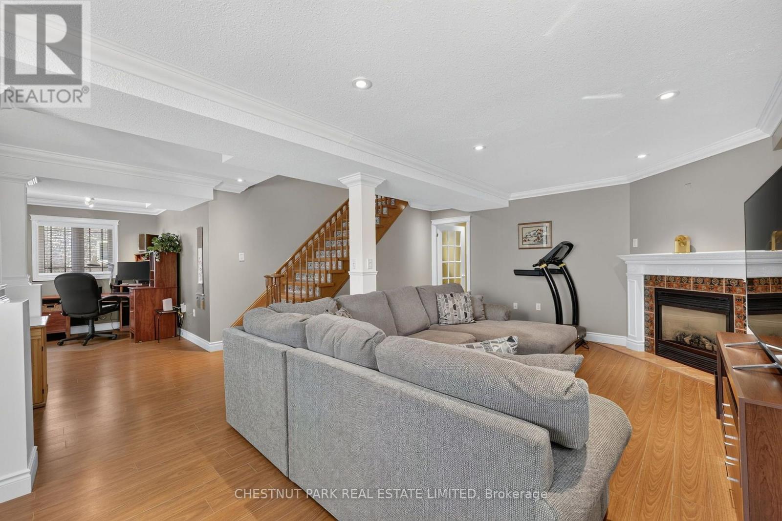 157 BIRKHALL PLACE - Image 23