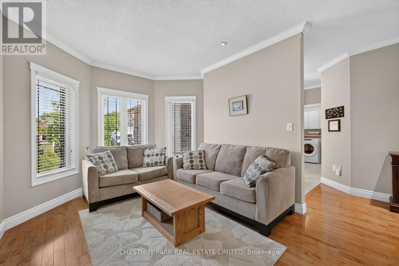 157 BIRKHALL PLACE - Image 6