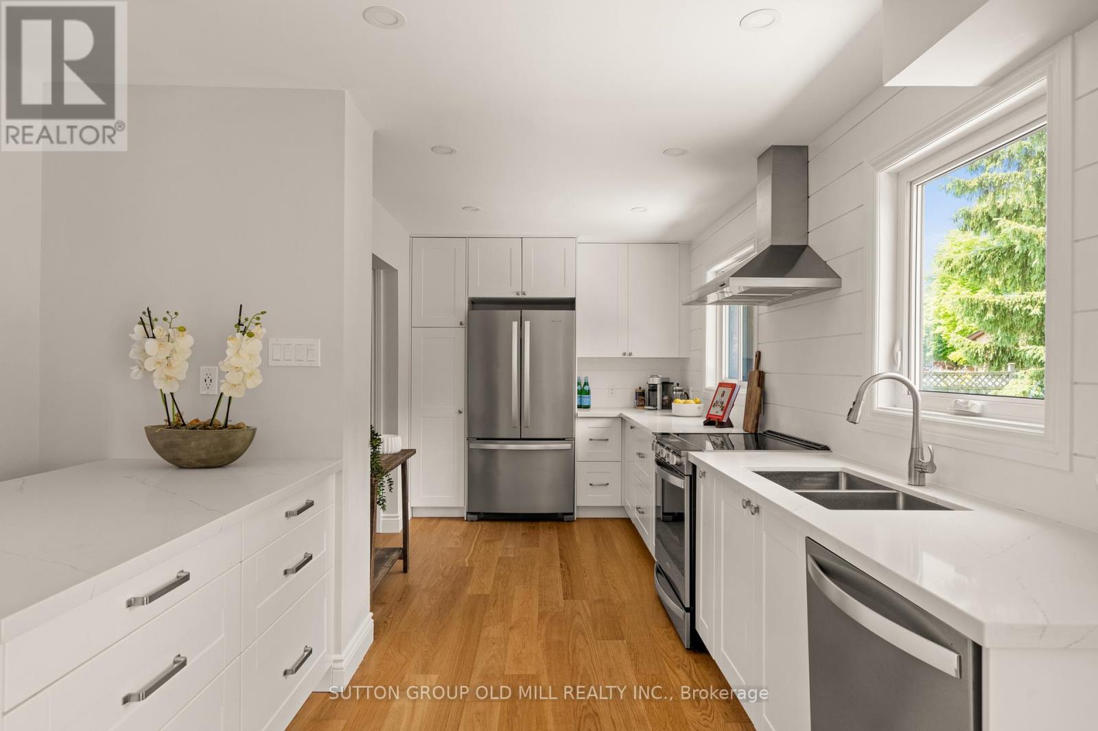 262 CHALMERS STREET - 13