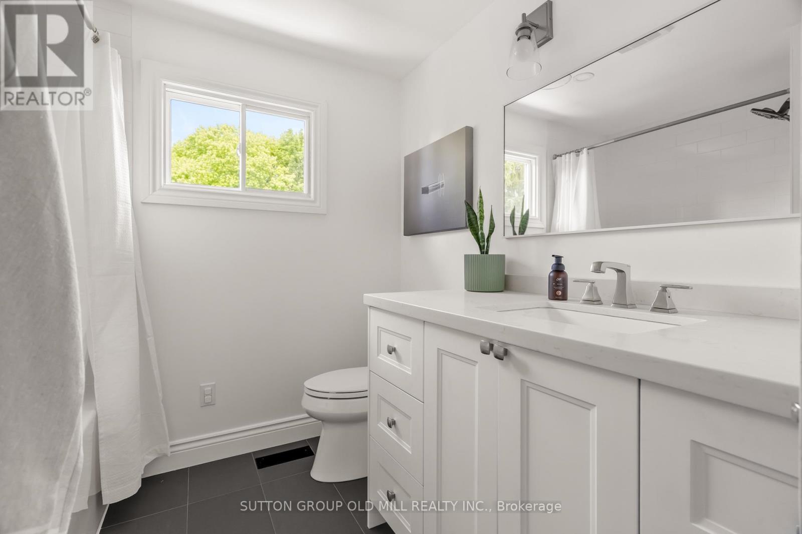 262 CHALMERS STREET - 26