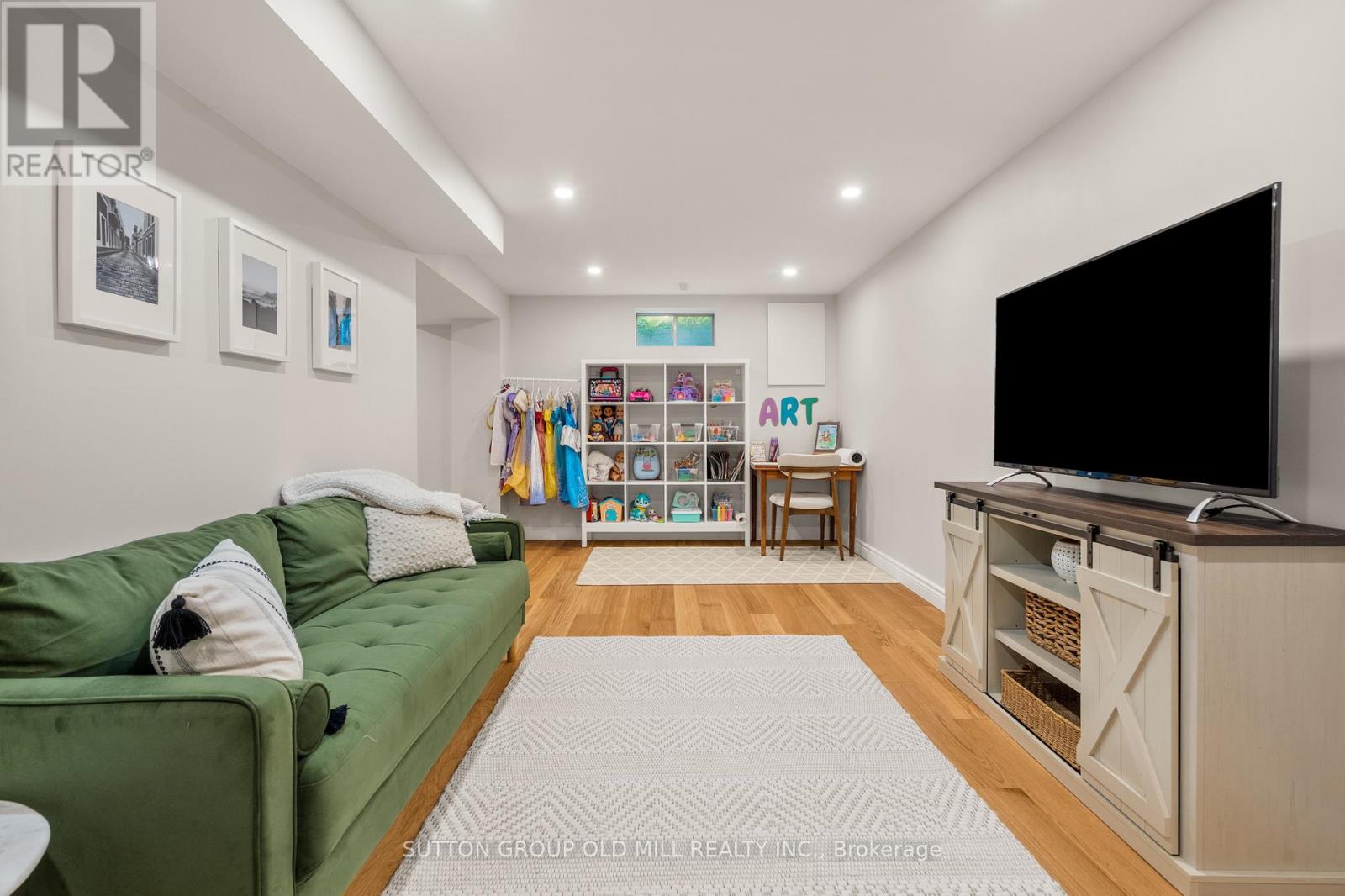 262 CHALMERS STREET - 28