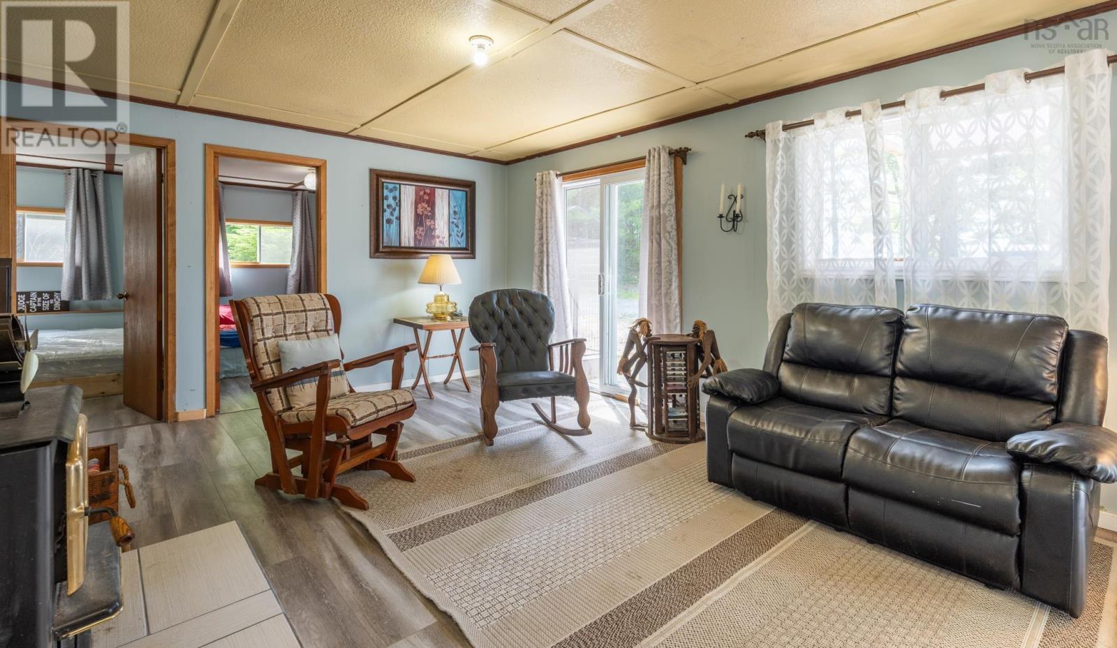 799 Coldstream Road - 14