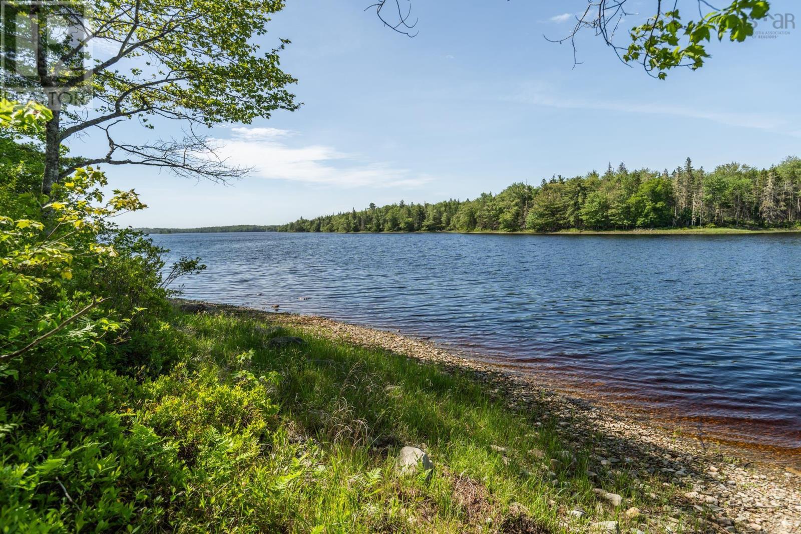 799 Coldstream Road - 24