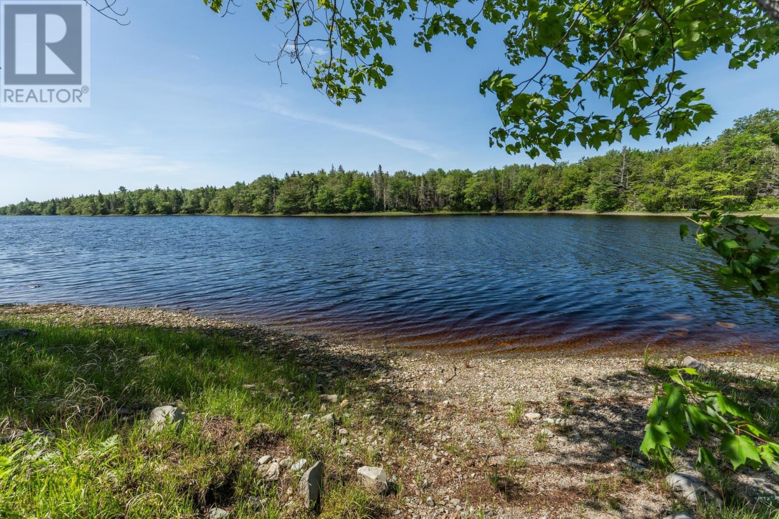 799 Coldstream Road - 25