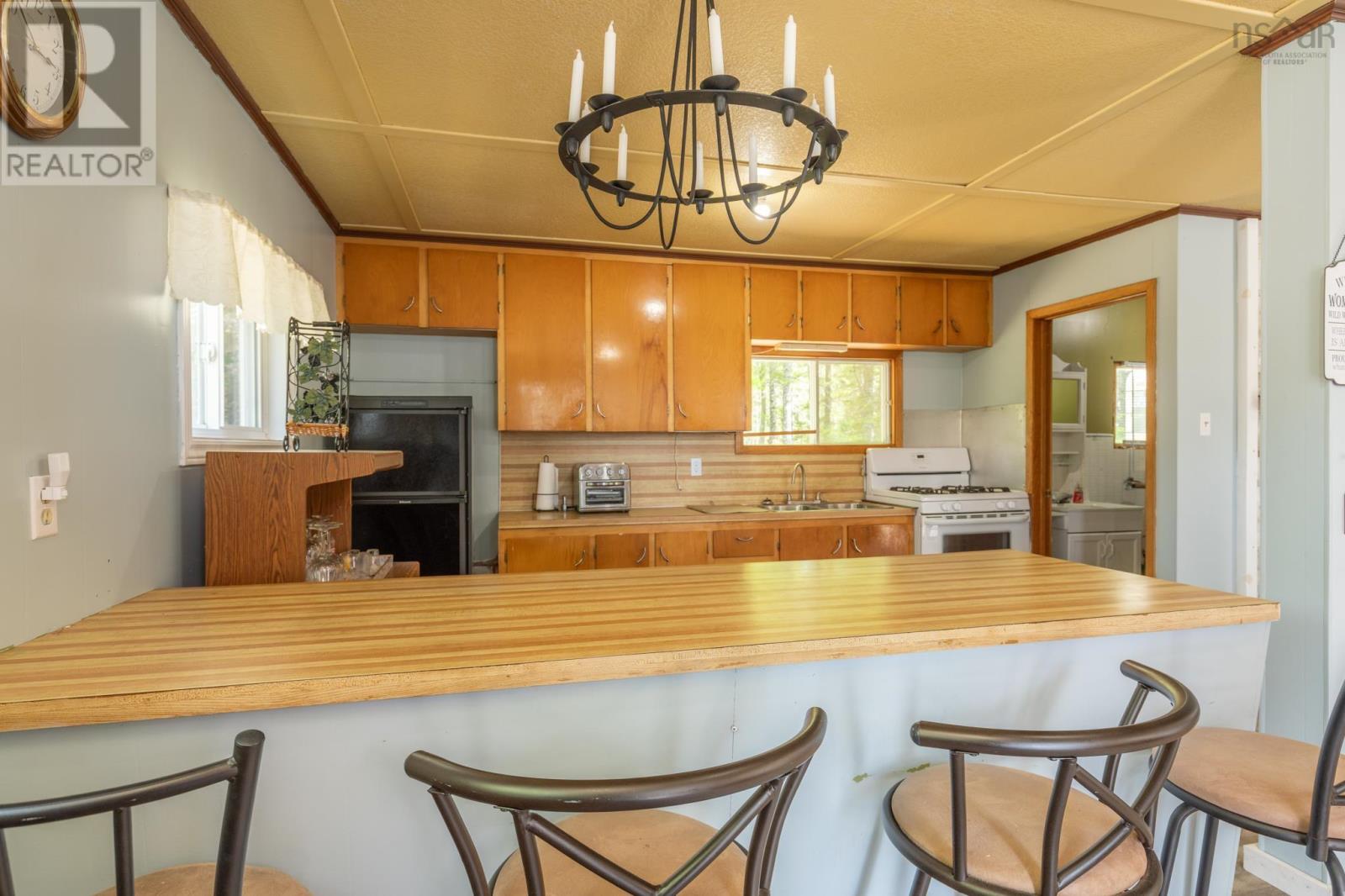 799 Coldstream Road - 6