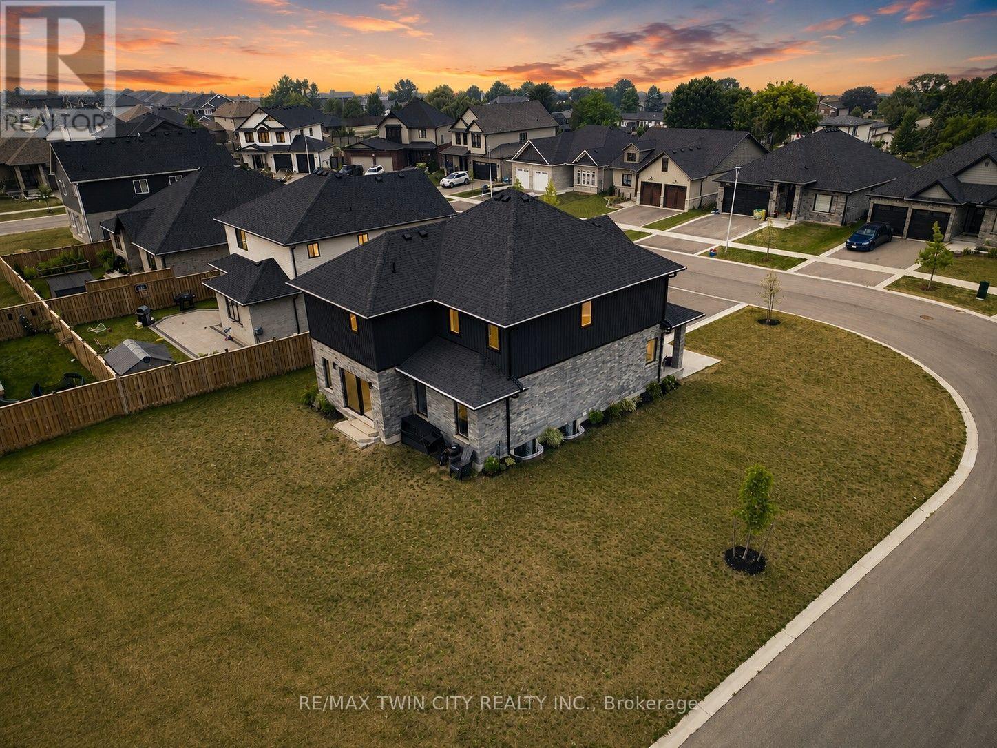 95 FRED KRUG AVENUE - 2