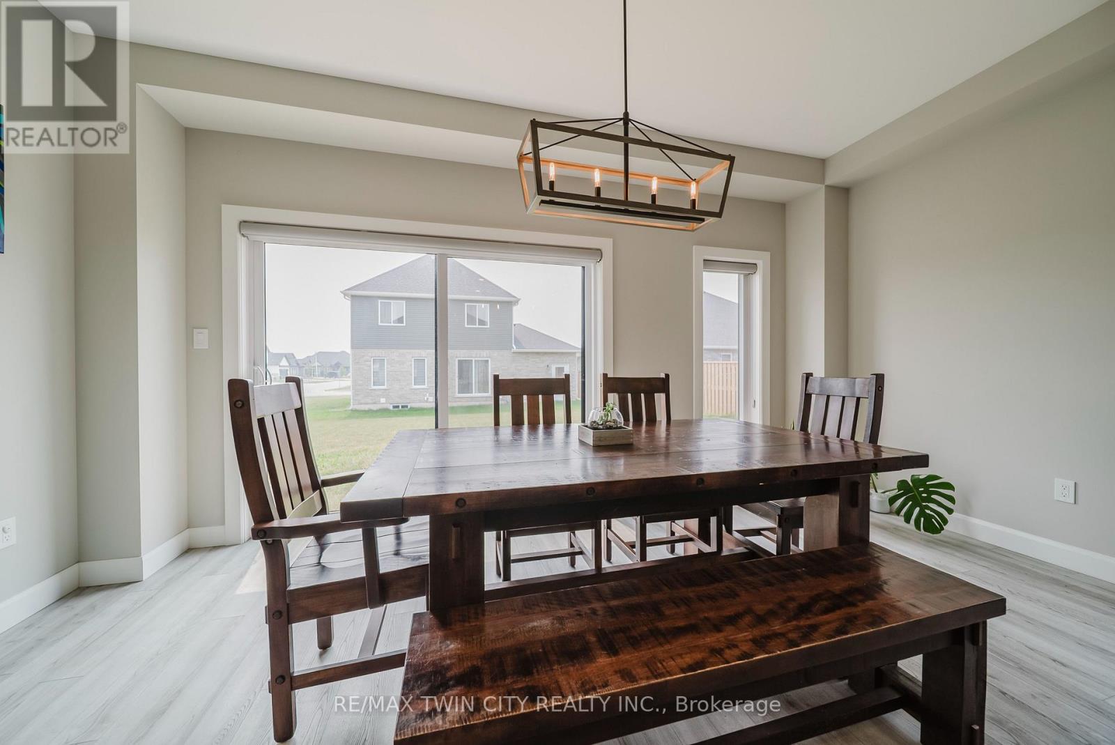 95 FRED KRUG AVENUE - 22