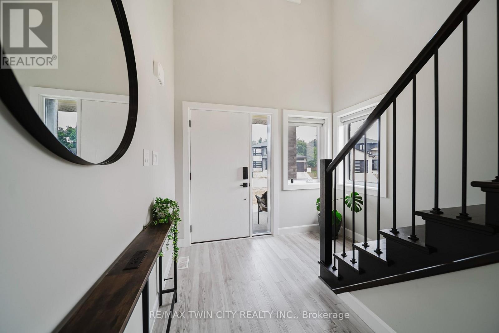 95 FRED KRUG AVENUE - 26