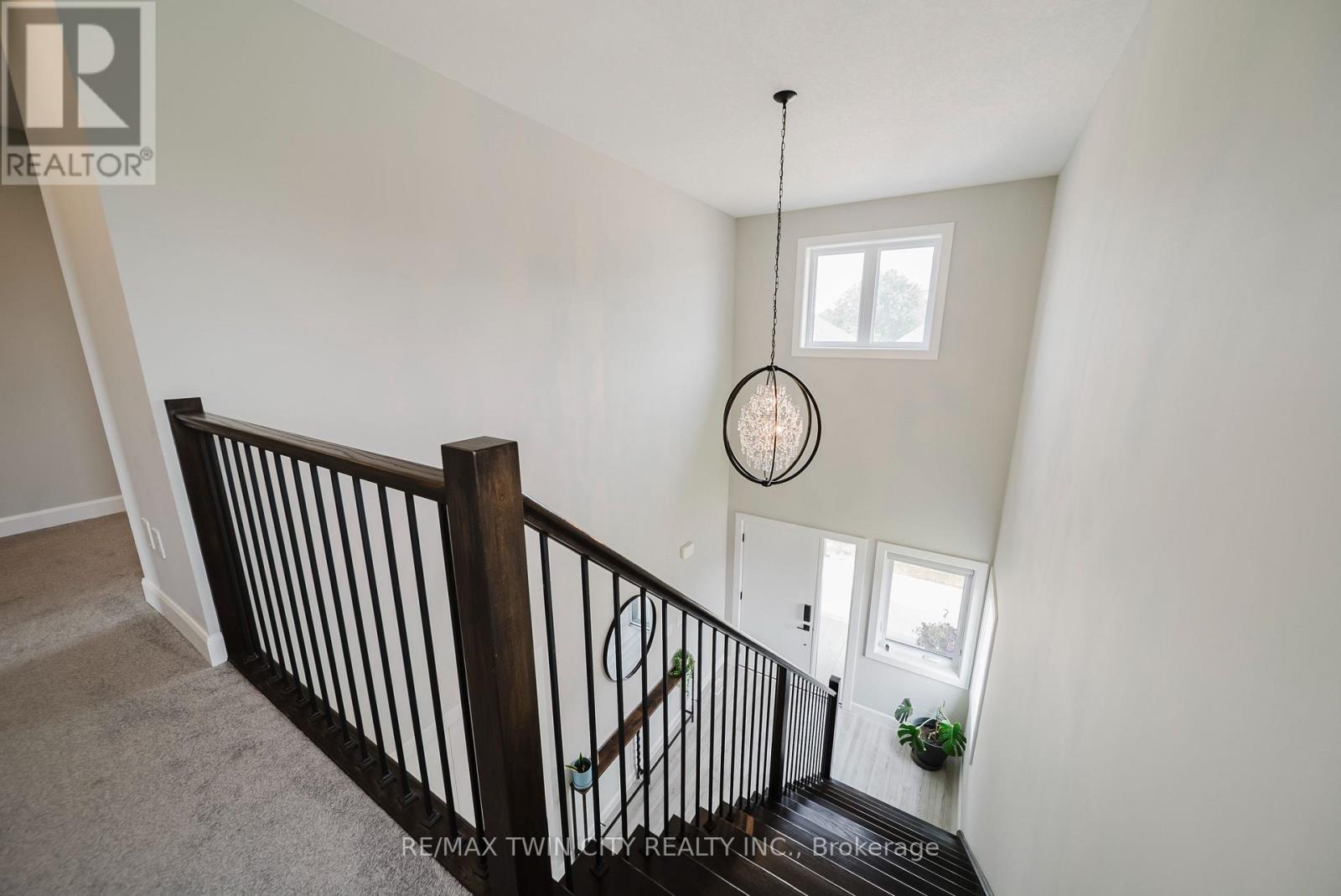 95 FRED KRUG AVENUE - 27