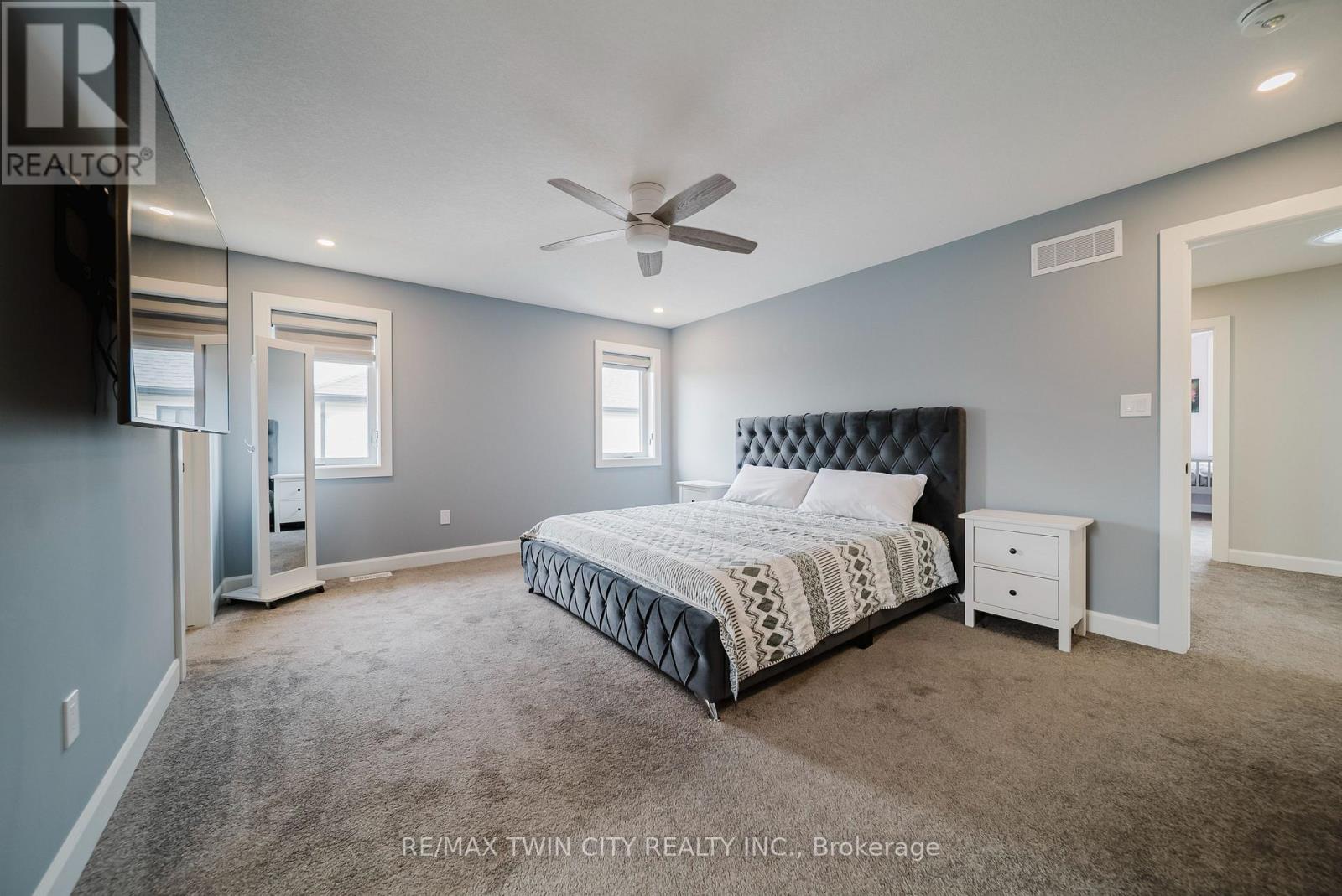 95 FRED KRUG AVENUE - 28