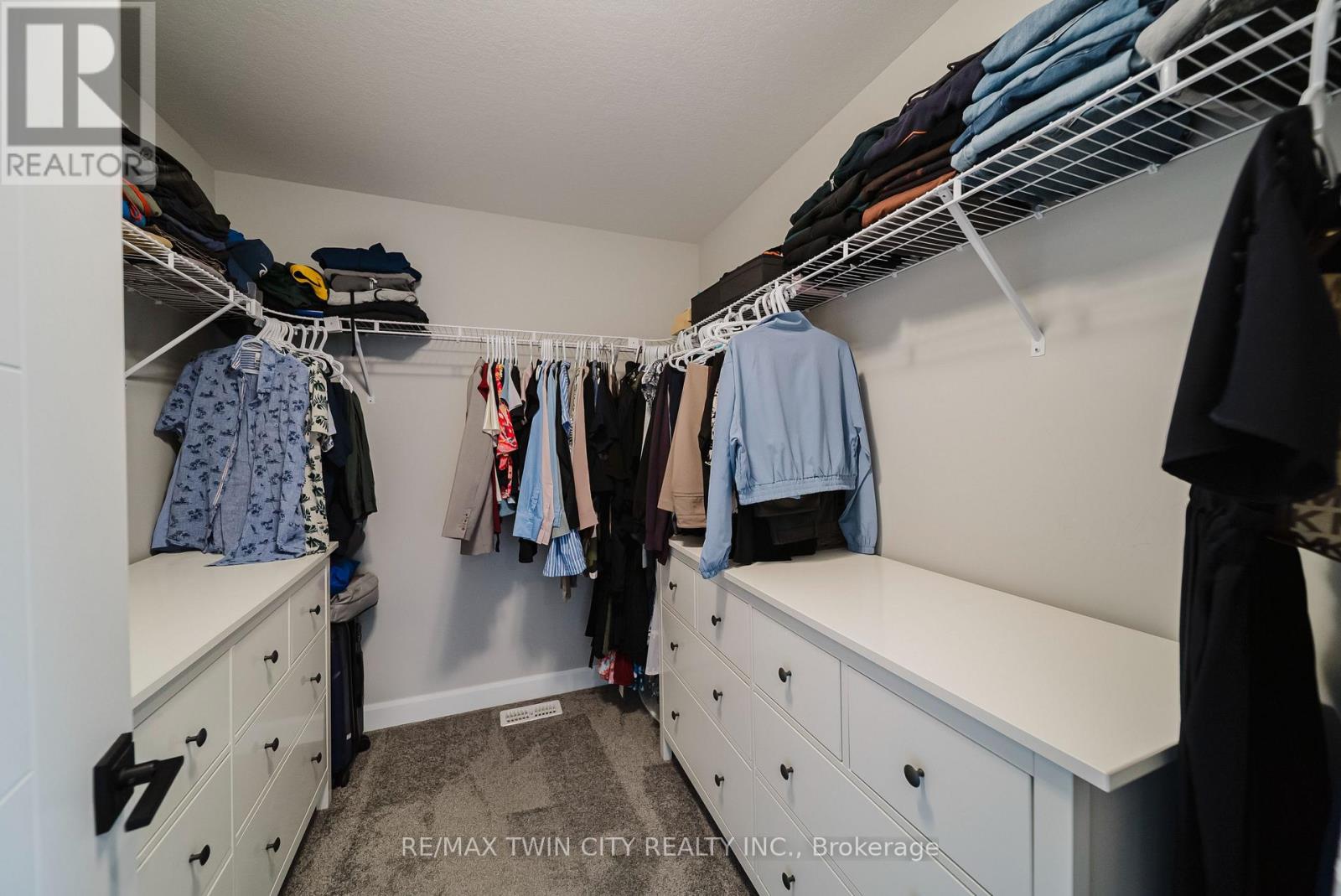 95 FRED KRUG AVENUE - 29