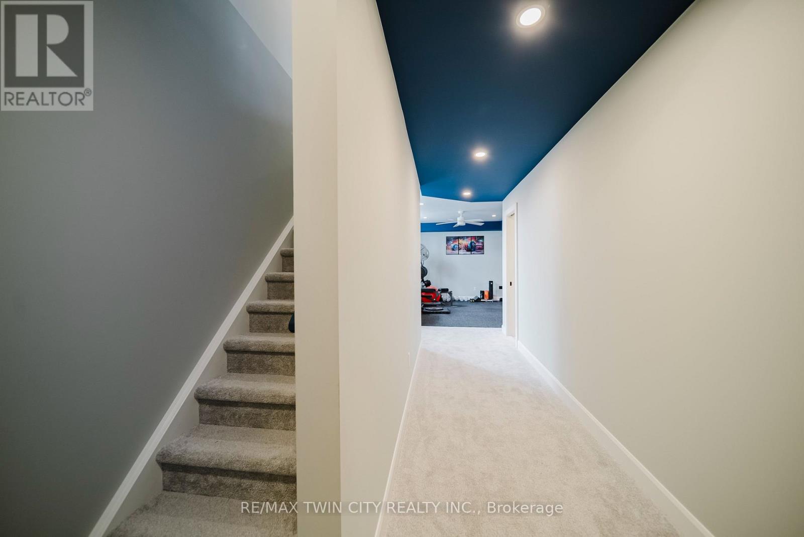 95 FRED KRUG AVENUE - 38
