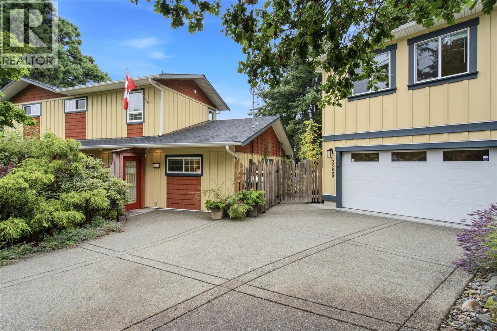 3259 Dolphin Dr - 1