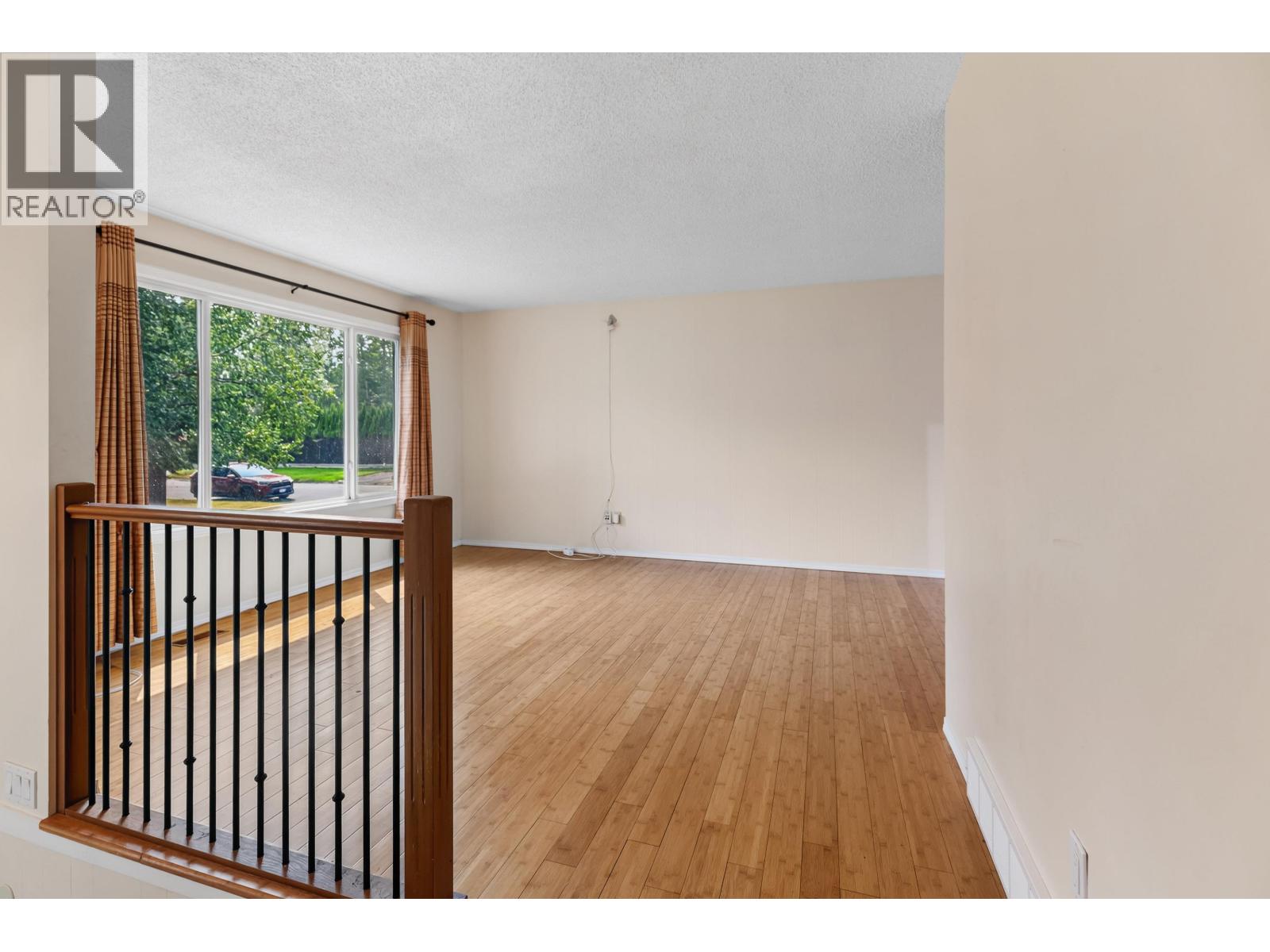 2973-2977 MCGILL CRESCENT - 5
