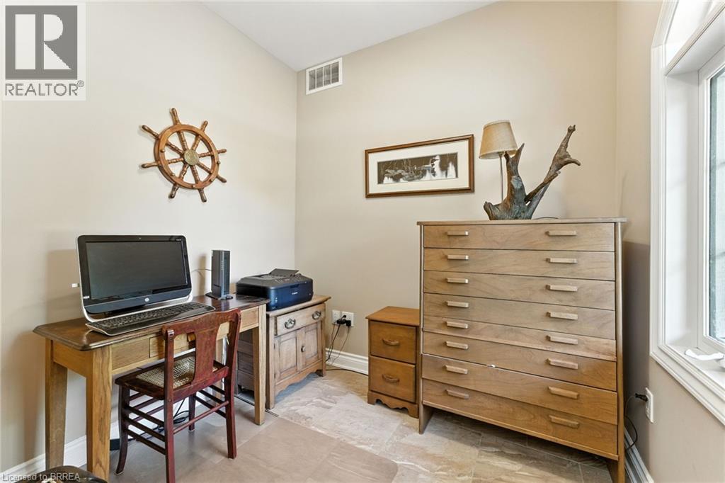 1026 FRONT Road - 23