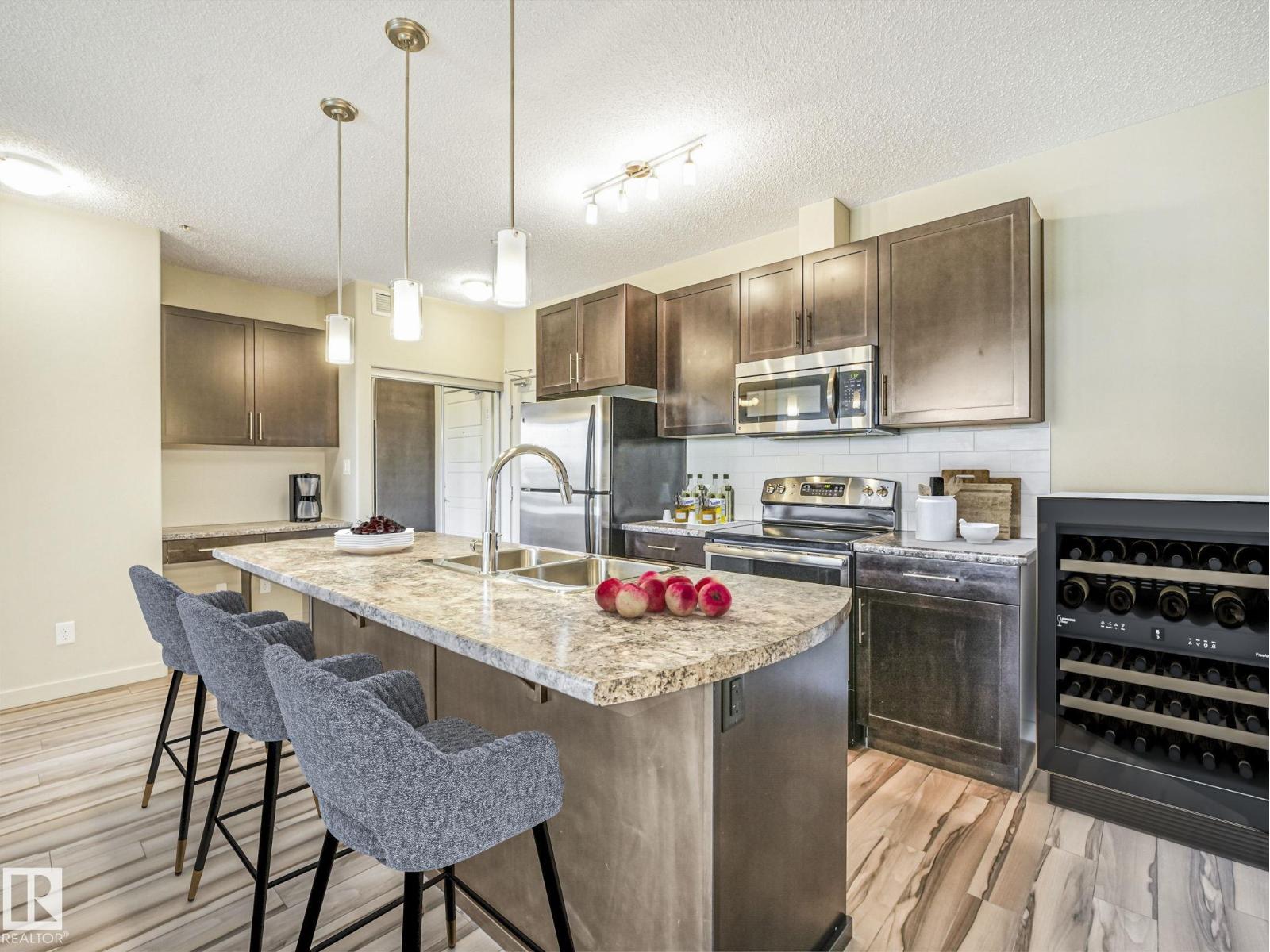 #317 1144 ADAMSON DR SW - 10