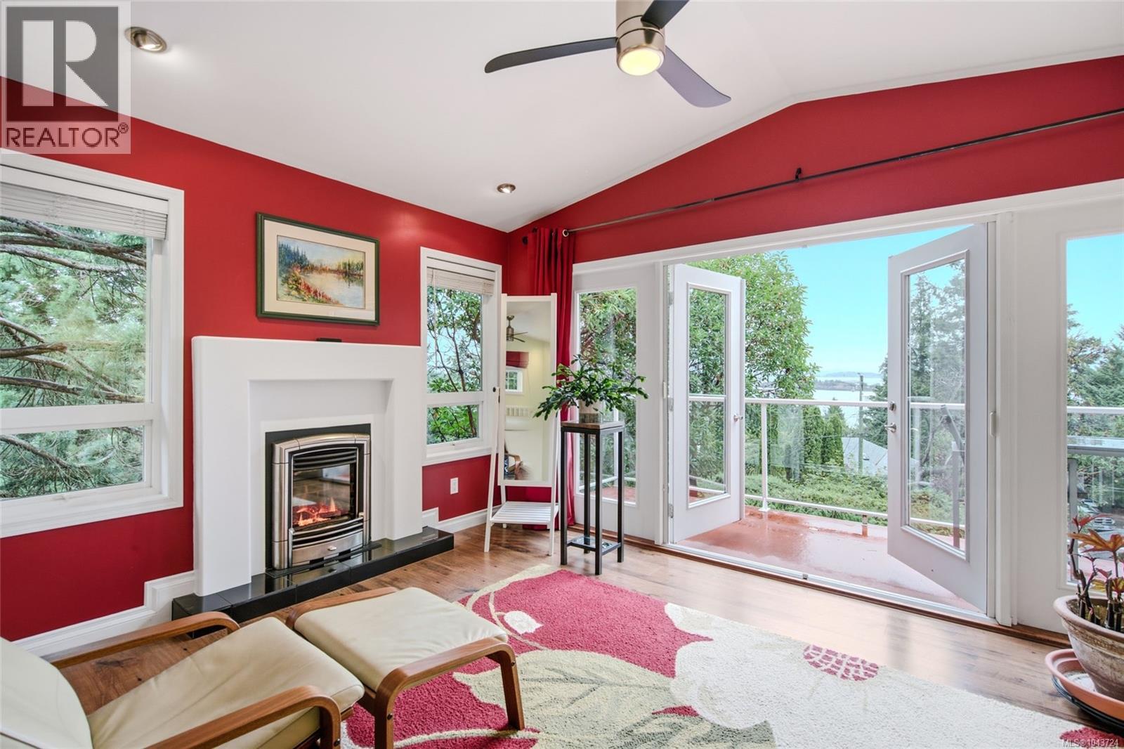 3259 Dolphin Dr - 37