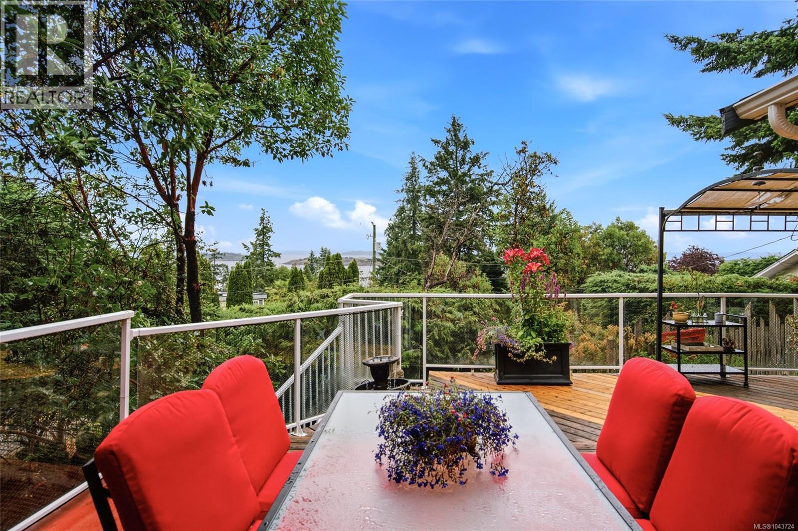 3259 Dolphin Dr - 47