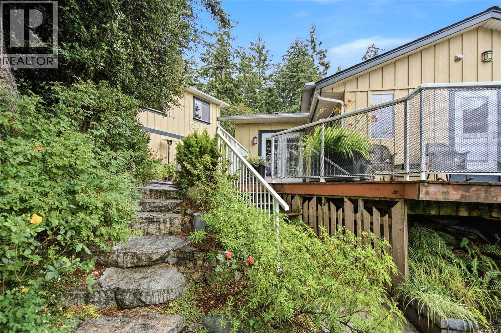 3259 Dolphin Dr - 54