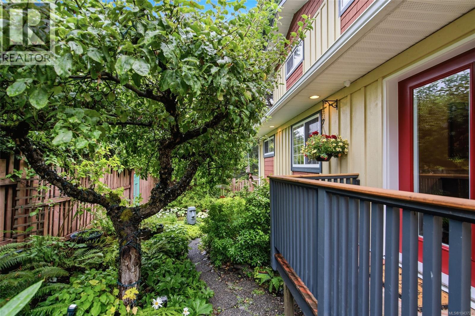 3259 Dolphin Dr - 70