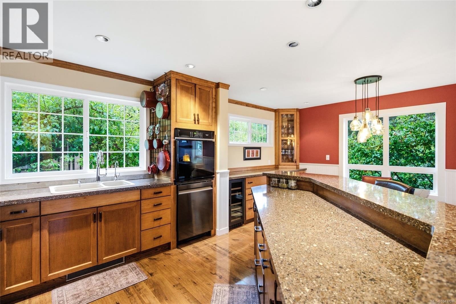 3259 Dolphin Dr - 17