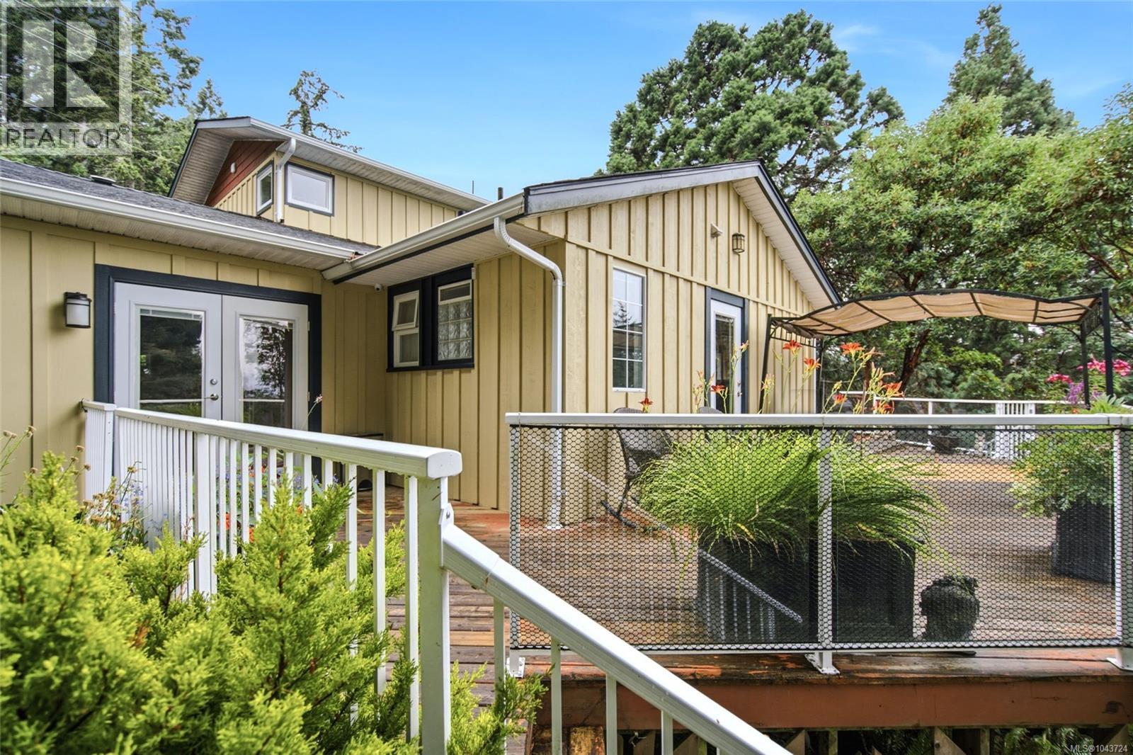3259 Dolphin Dr - 50