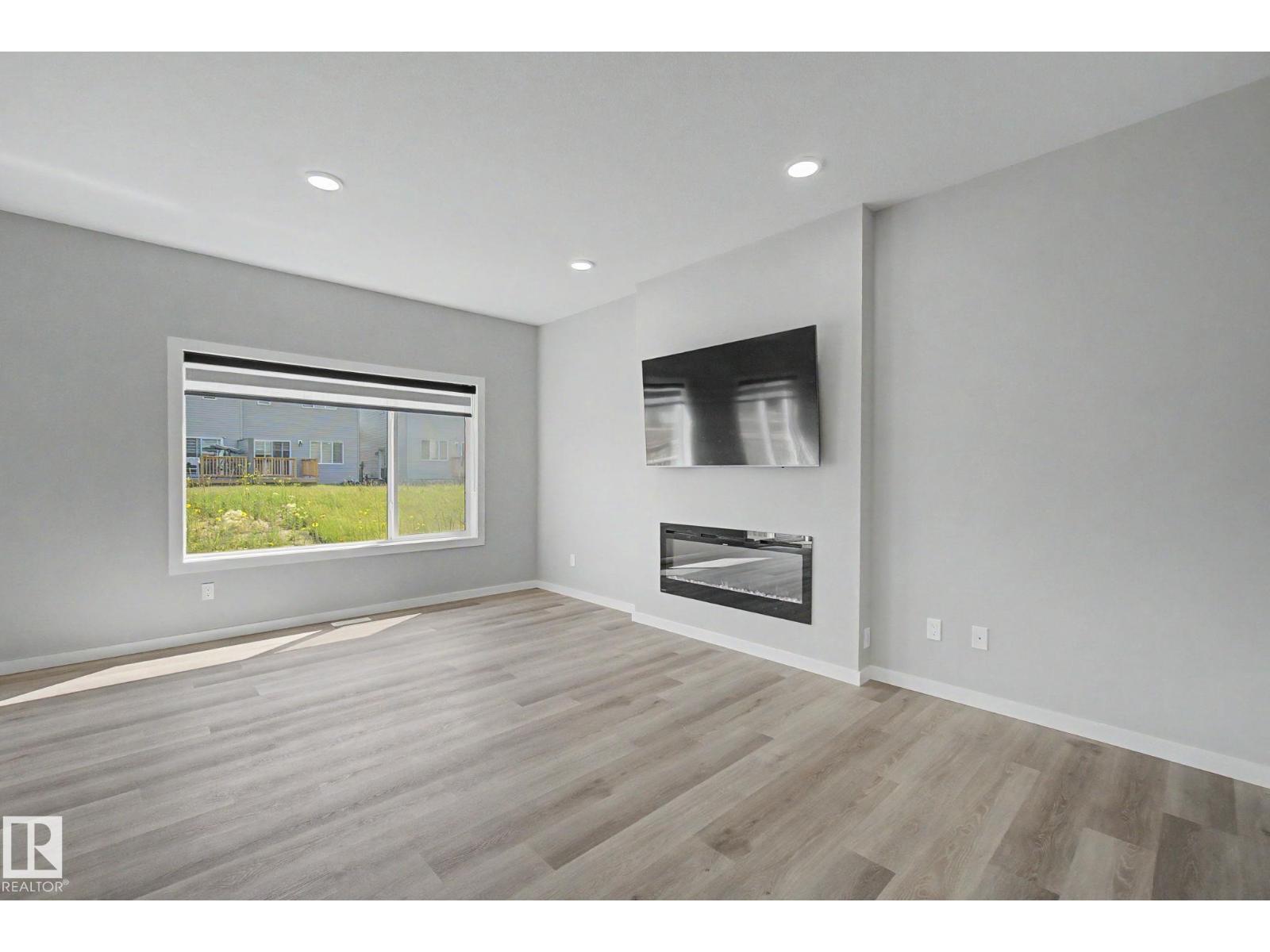 311 29 ST SW SW - 15