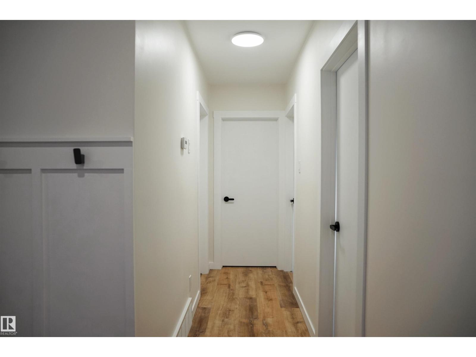 9909 108 ST - Image 7