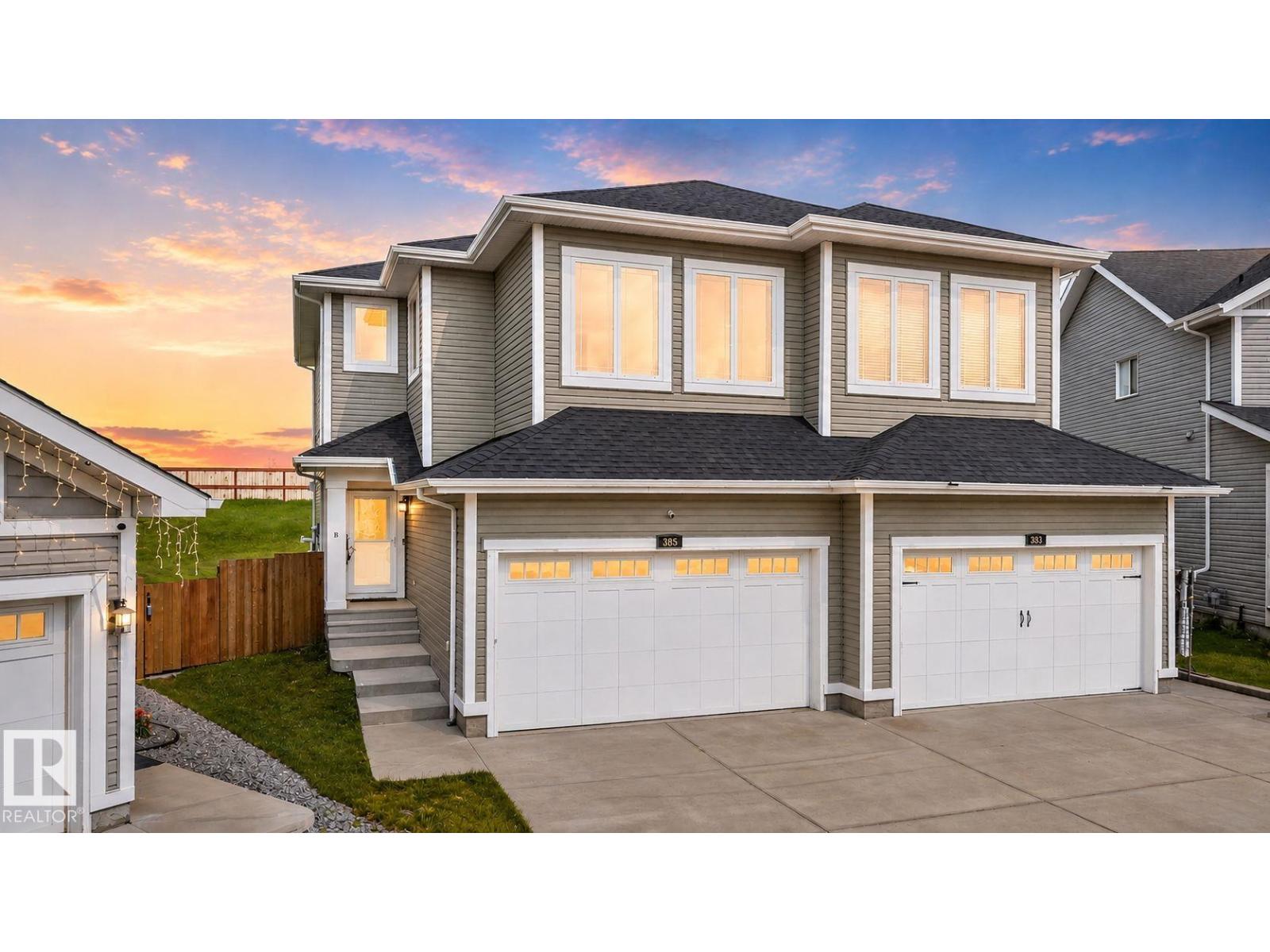 385 SIMMONDS WY - 1