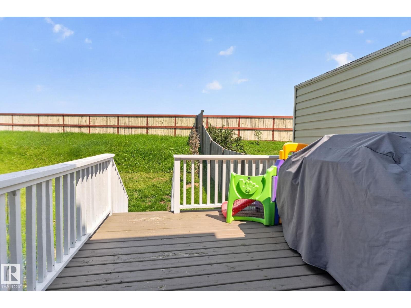 385 SIMMONDS WY - 31