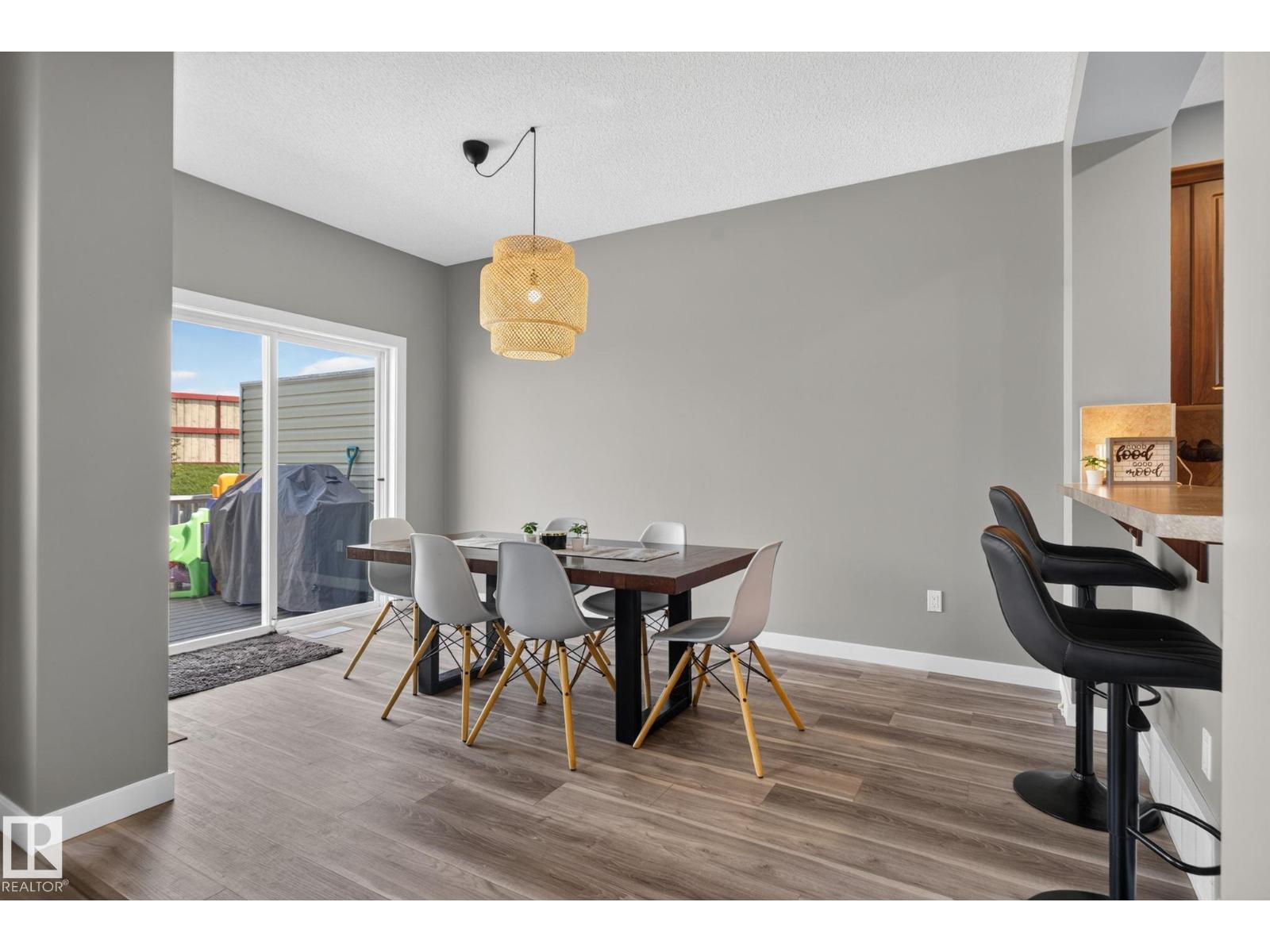 385 SIMMONDS WY - 12