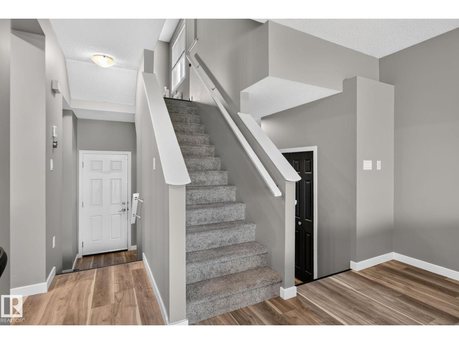 385 SIMMONDS WY - 16