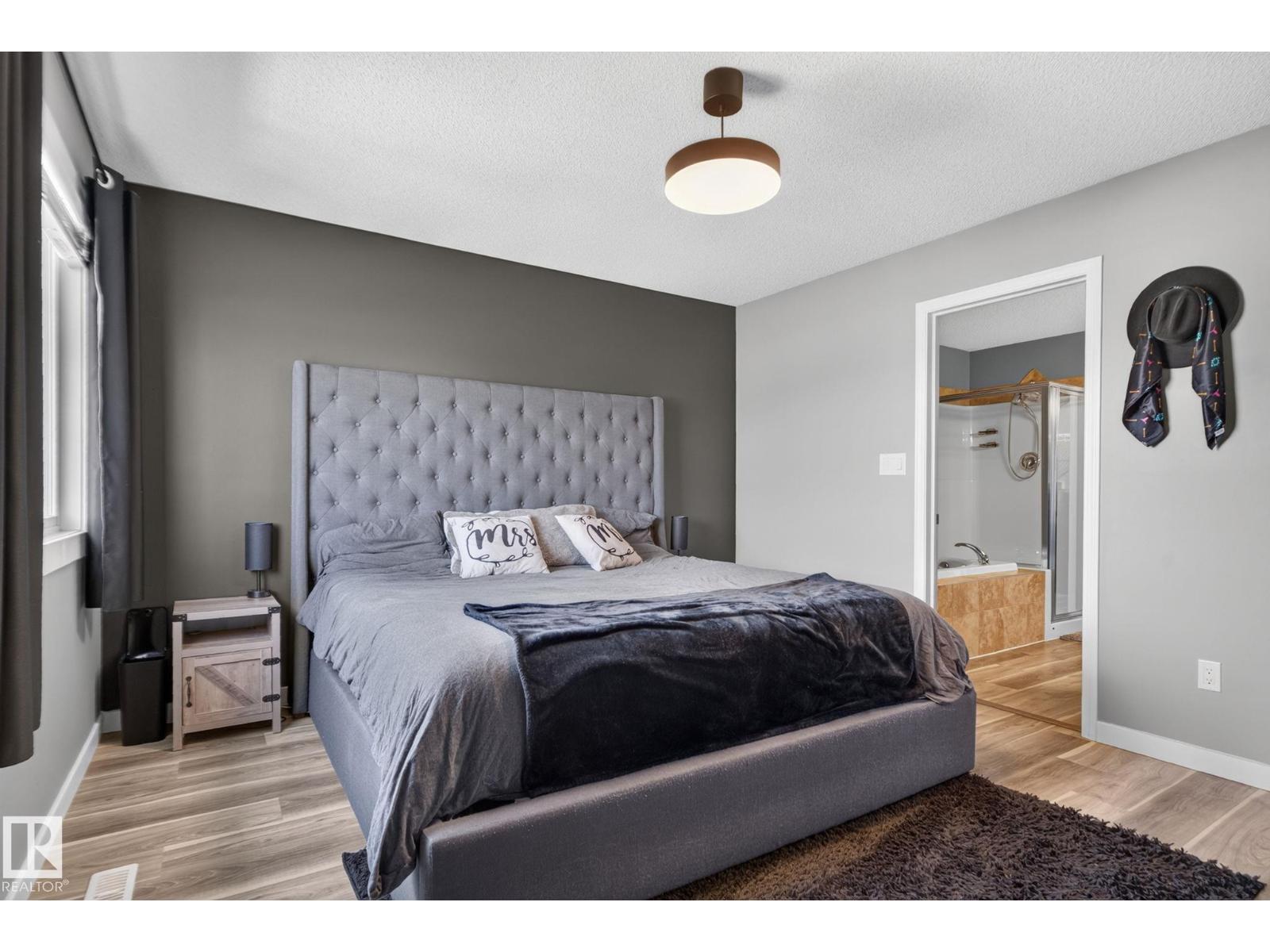 385 SIMMONDS WY - 25