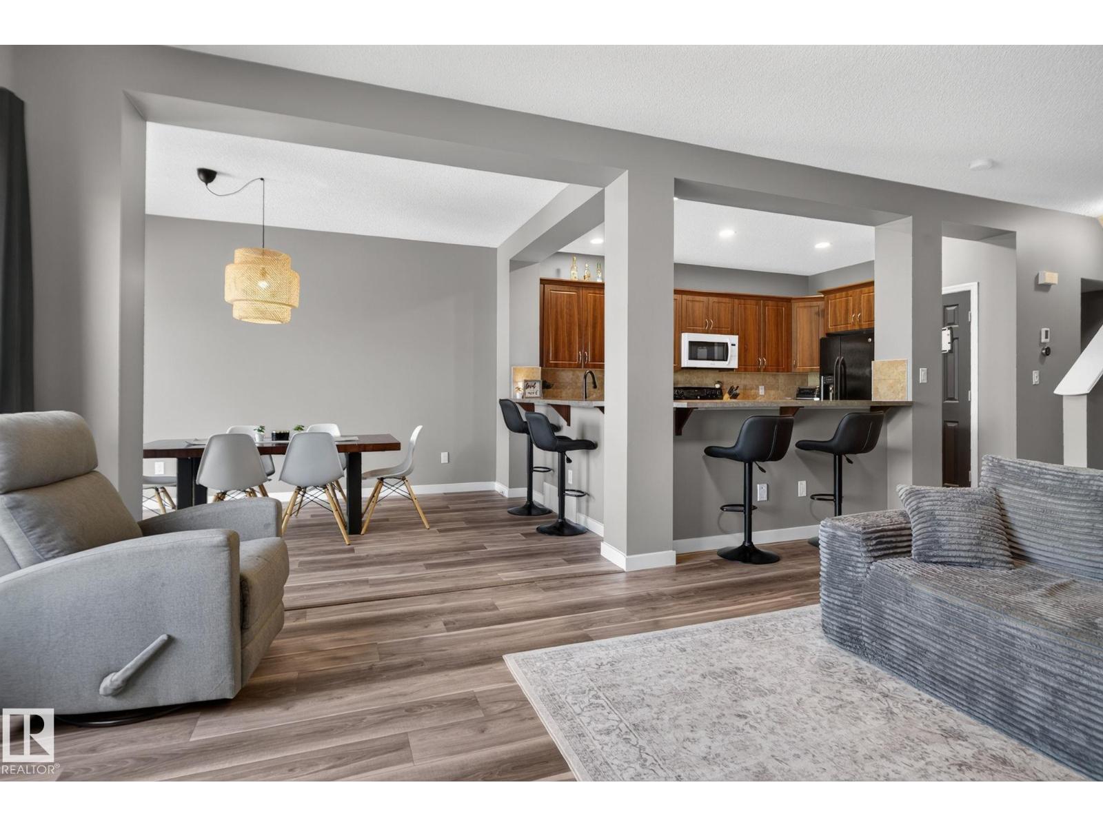 385 SIMMONDS WY - 10