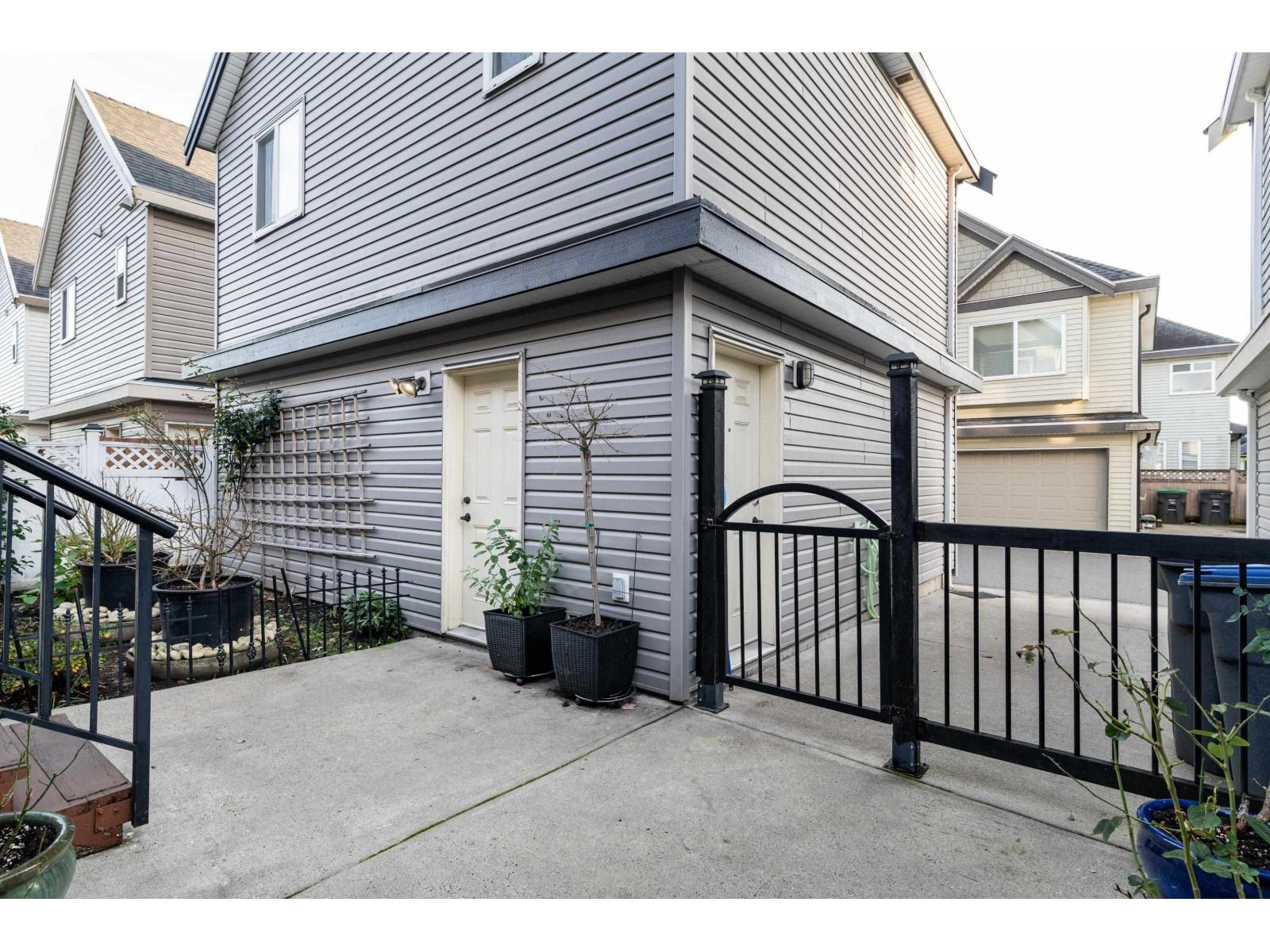 6 Bed, 5 Bath House for Sale in Surrey – 19470 72 AVENUE, Surrey – MLS# R3148526 - Image 36