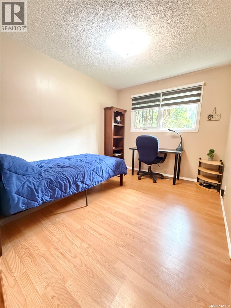 715 Brimacombe DRIVE - Image 18