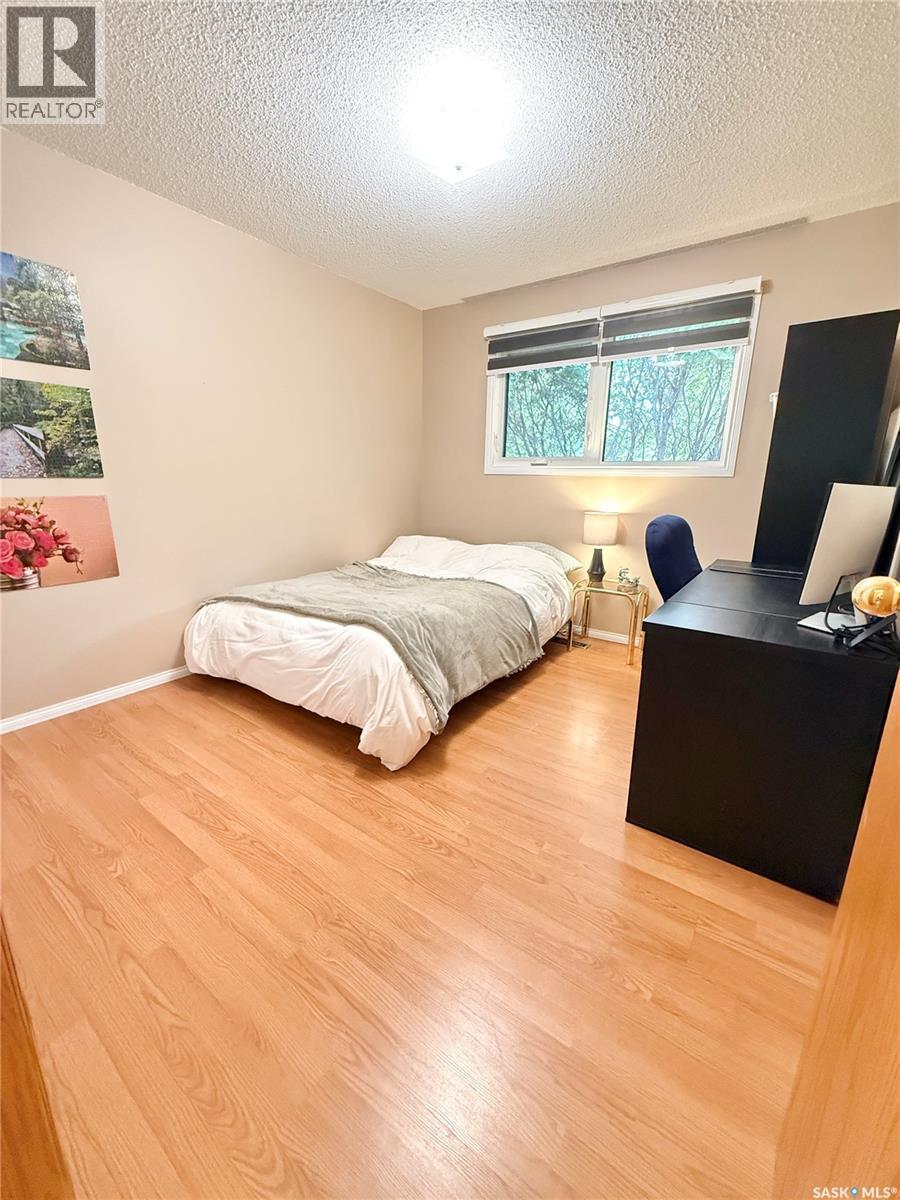715 Brimacombe DRIVE - Image 20