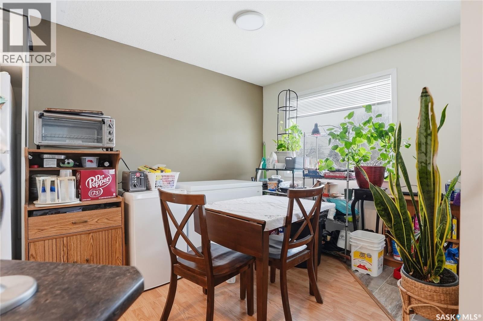 222 V AVENUE S - 14