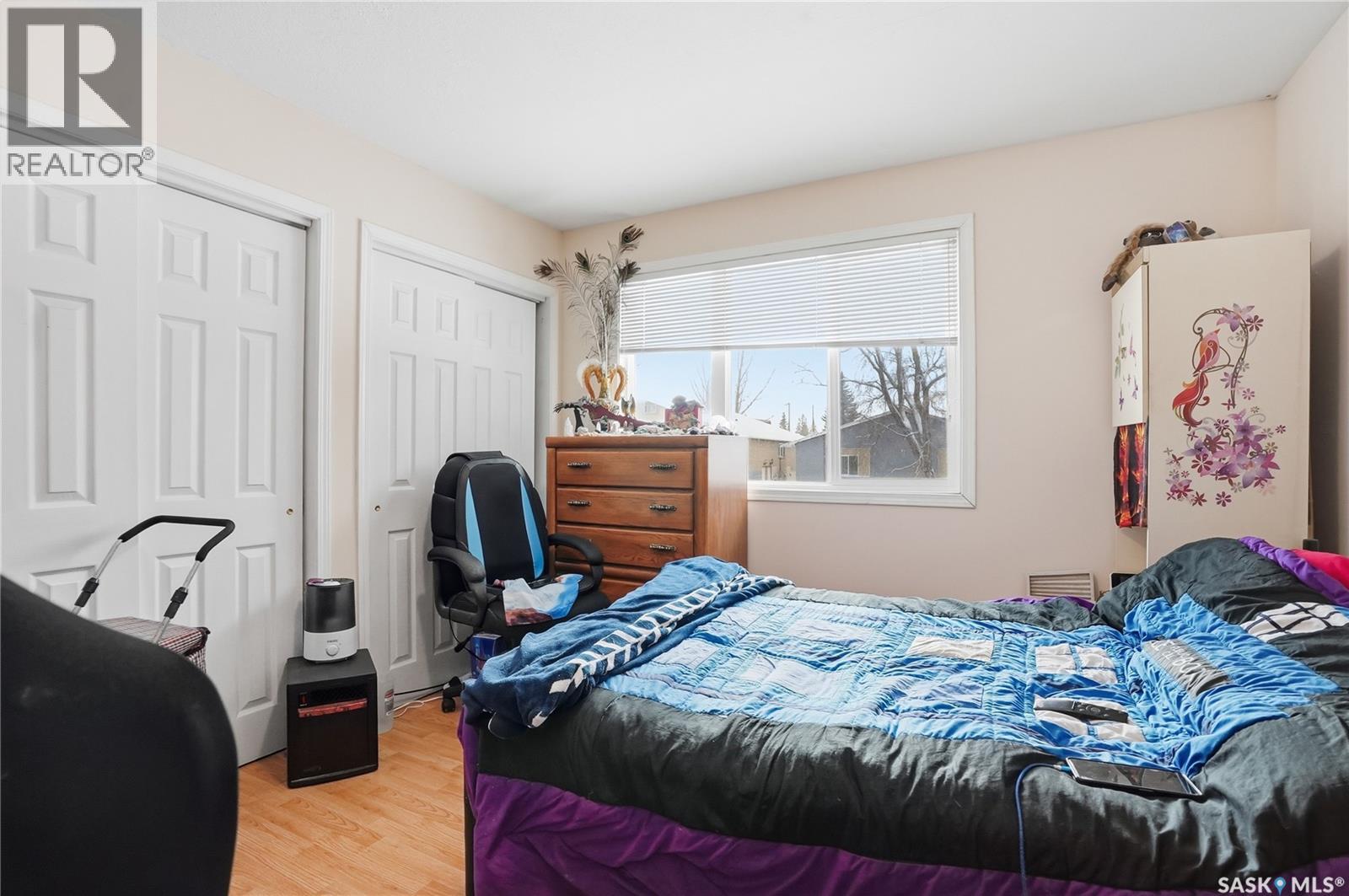 222 V AVENUE S - 17