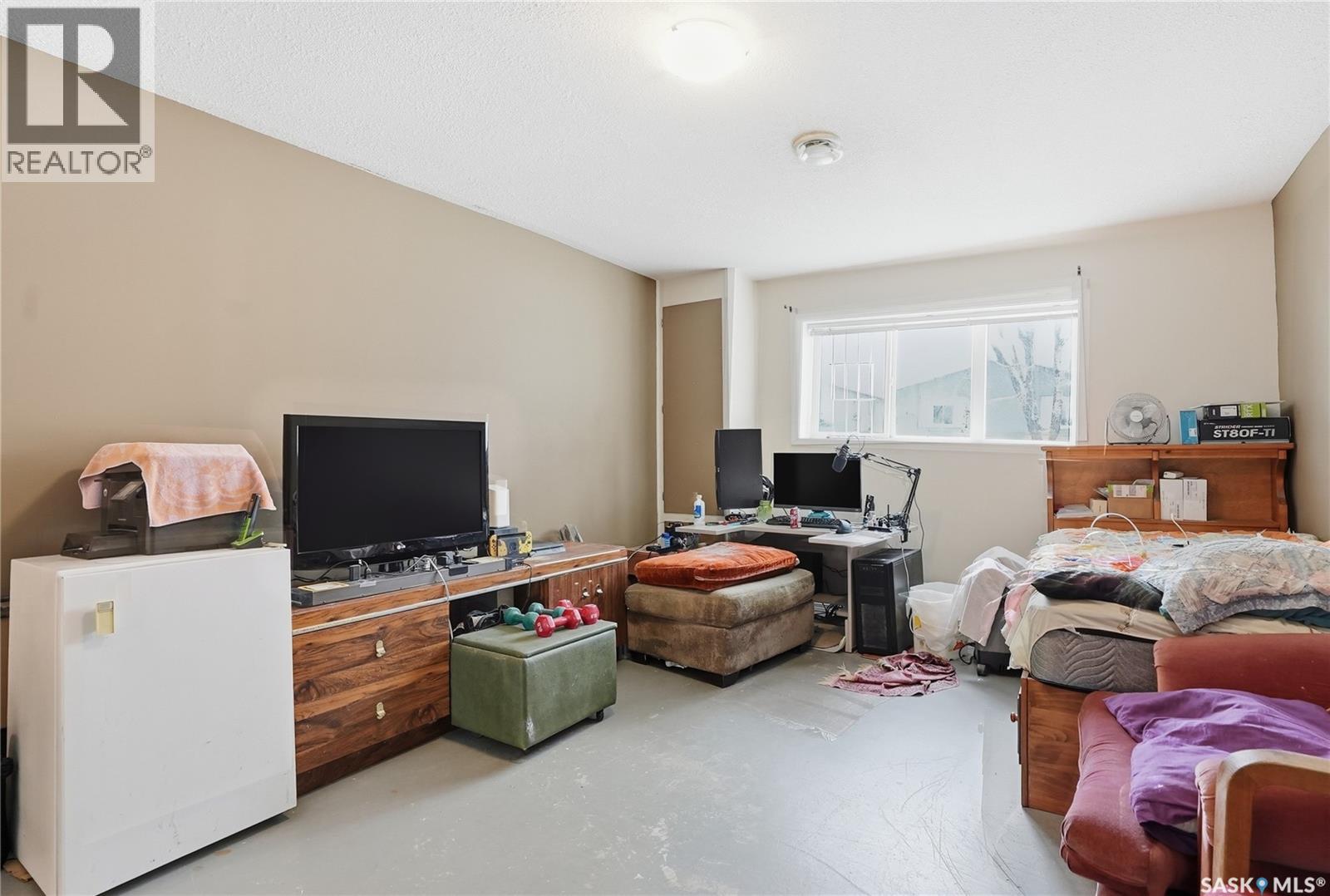 222 V AVENUE S - 23