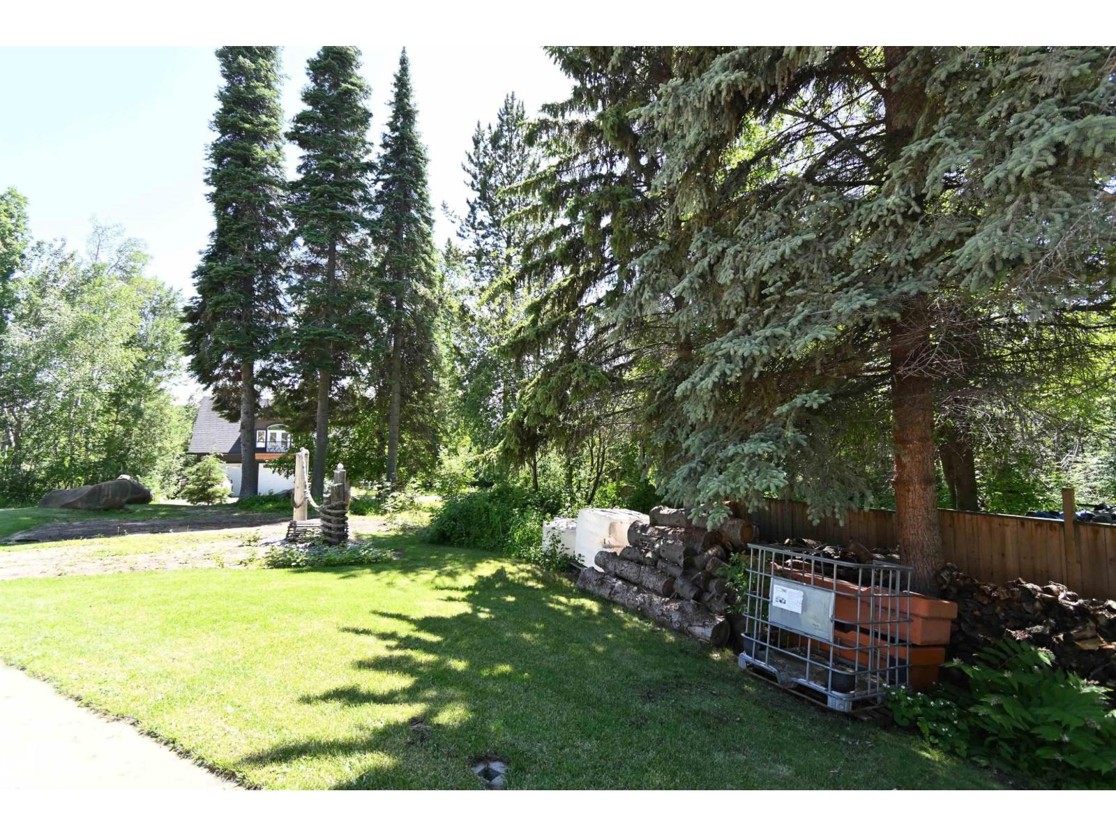 #128 4521 LAKESHORE RD - Image 52